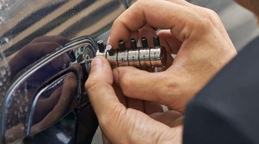 Expert new roof installation services in Prides Crossing, MA